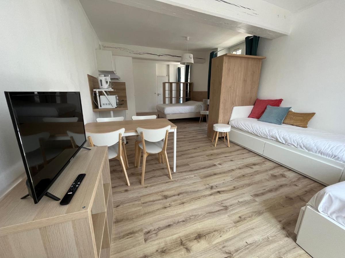 Appart'Hotel La Suze Sur Sarthe Ngoại thất bức ảnh